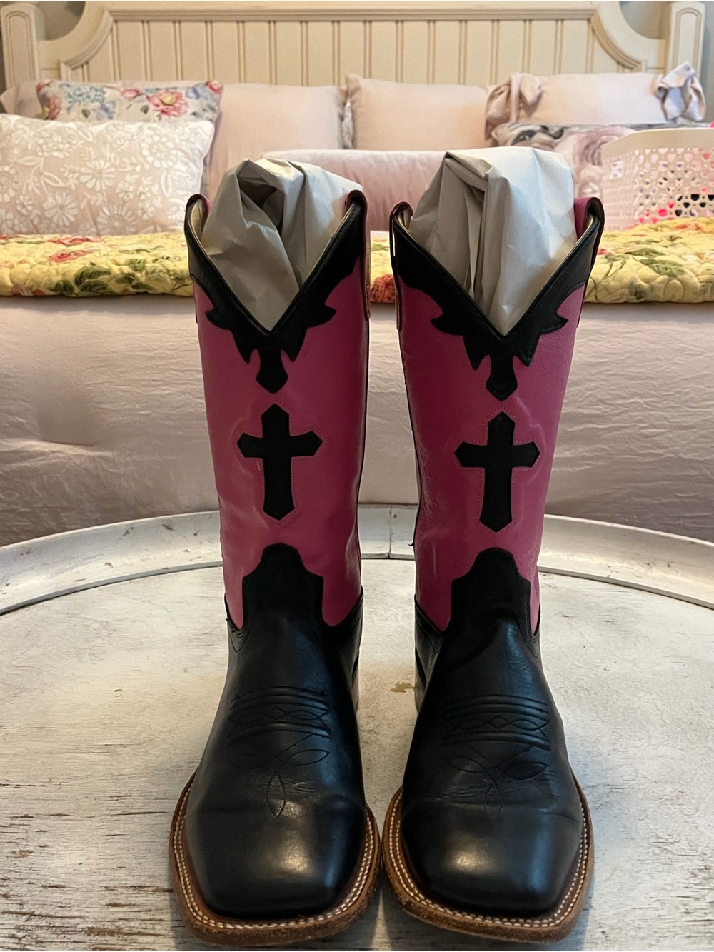 Black & Pink Western Cross Cowboy Boots